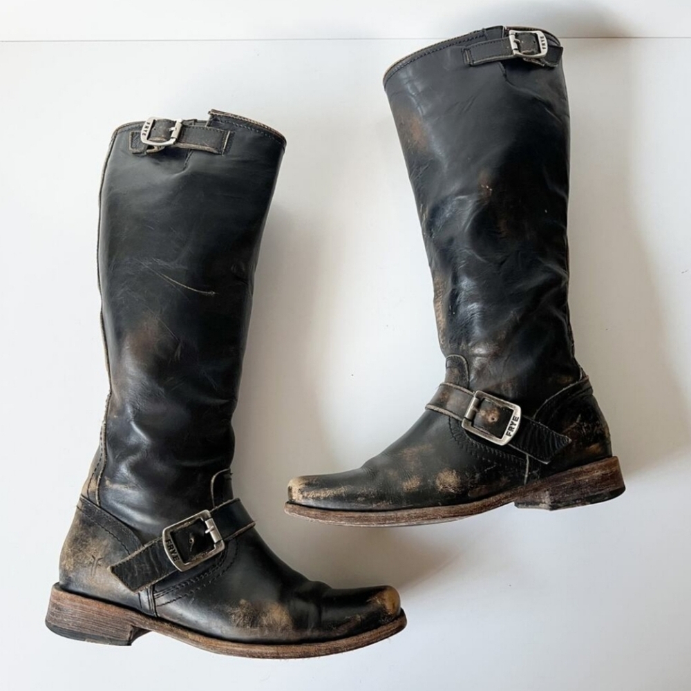 Frye Knee High Distressed Leather Boots Square Toe Engineer Buckle Biker 7.5 - Picture 4 of 7